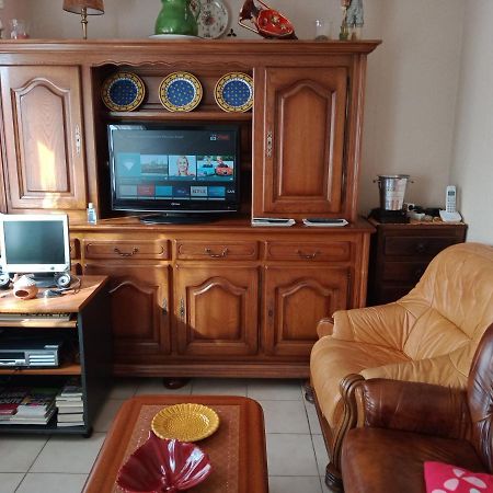 Maison Entiere Avec Parking, Garage Et Jardin Montluçon Εξωτερικό φωτογραφία