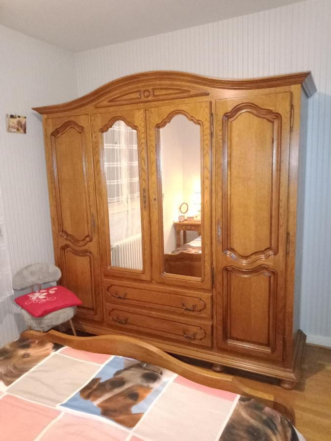 Maison Entiere Avec Parking, Garage Et Jardin Montluçon Εξωτερικό φωτογραφία